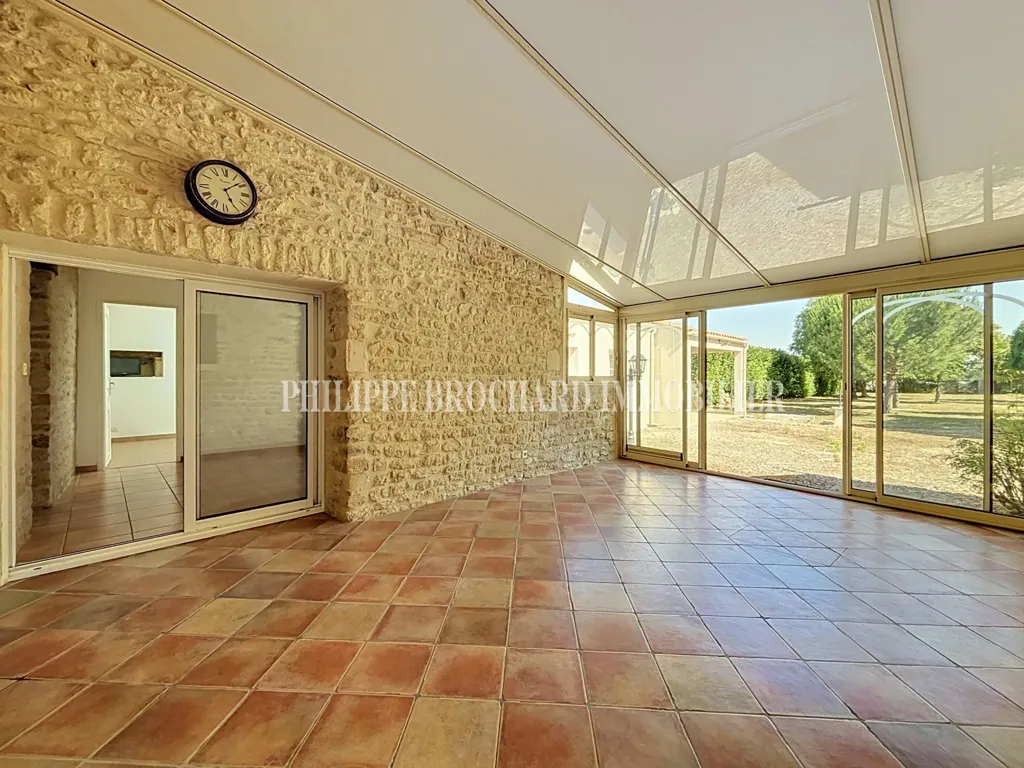 Terrazza - Charming Stone House with Garden in Péault