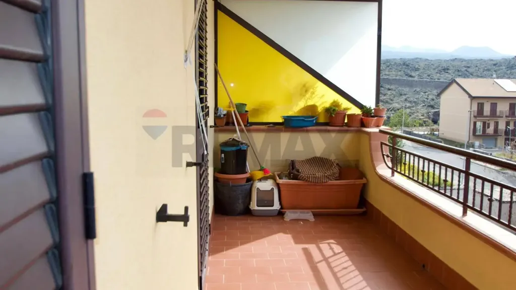 Balcone - Panoramic Apartment with Balcony in Bronte
