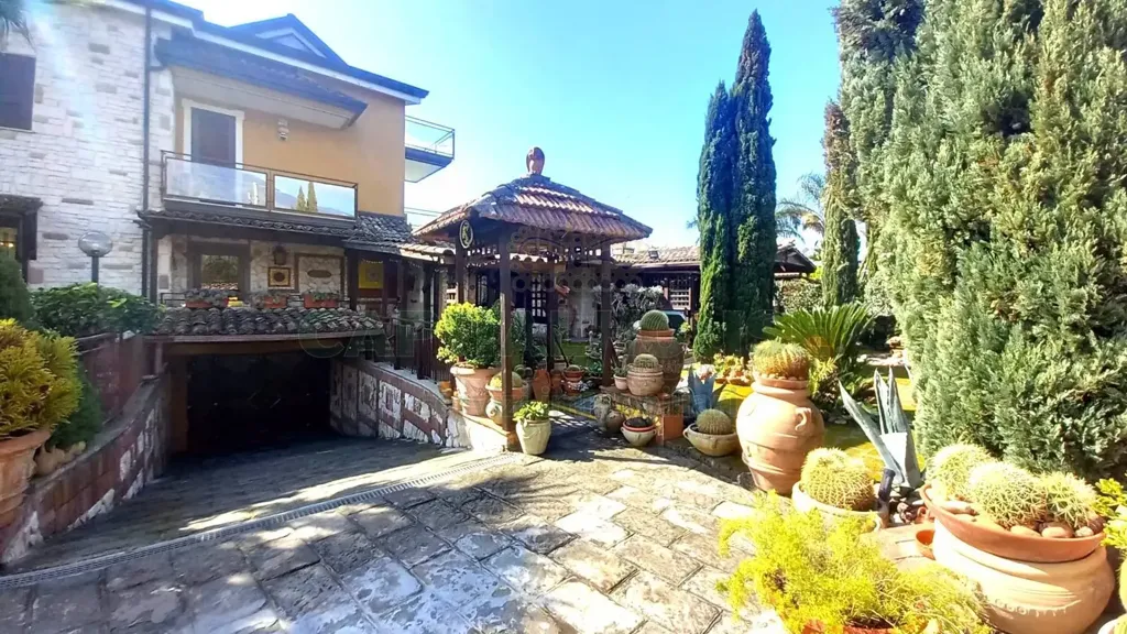 Aed - Villa with Garden in Baiano, Via Paganini