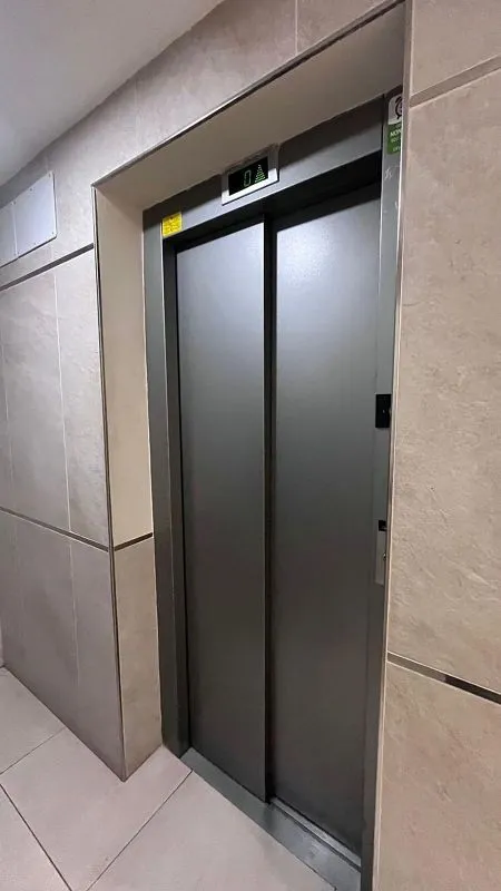 hallway_entrance