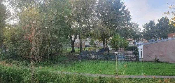 Aed - Apartment with Balcony in Amsterdam North