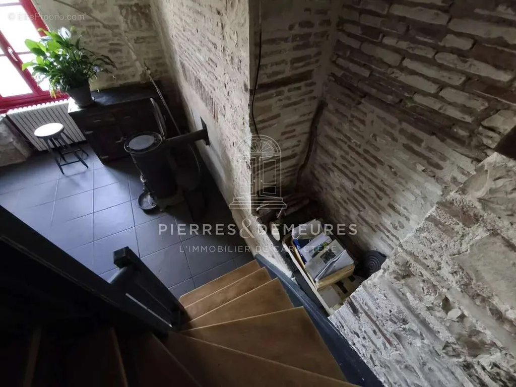 Pièces - Maison 8 pièces à Bengy-Sur-Craon