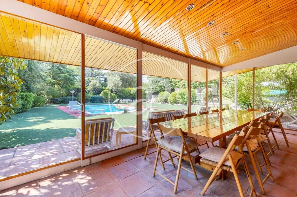 Terrass - Luxury Villa with Pool in Matadepera