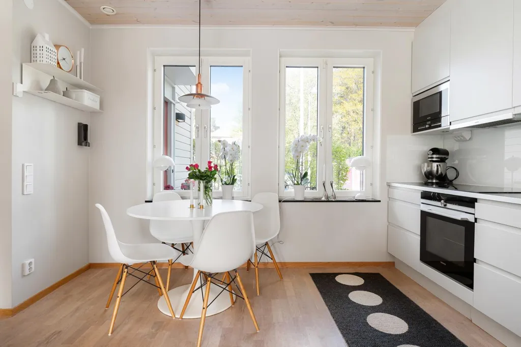 5-toaline maja asukohas Solna