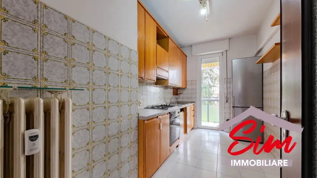 Cuisine - Four-room Flat with Balcony in San Paolo