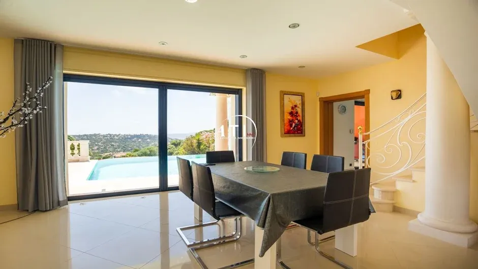 dining_room