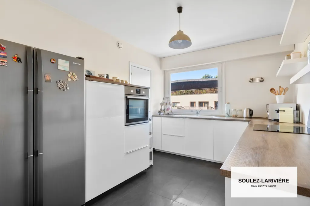 Köök - Apartment with Balcony in Versailles