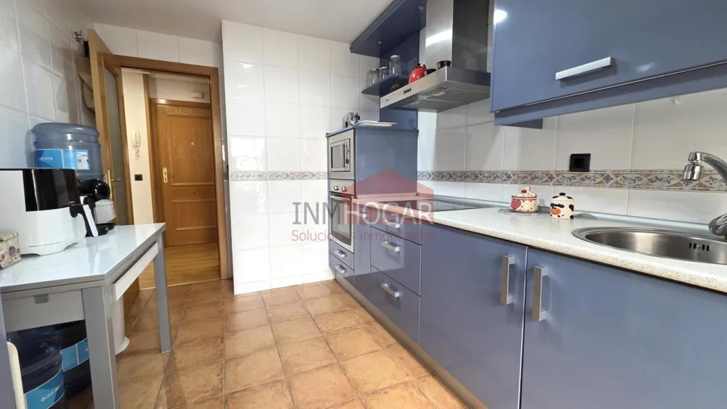 Cuisine - Flat with Terrace in San Nicolás, Ávila