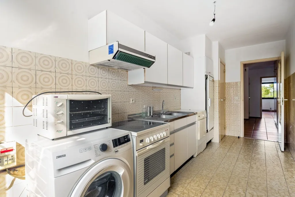 Cucina - Spacious Apartment with Terrace in Mechelen