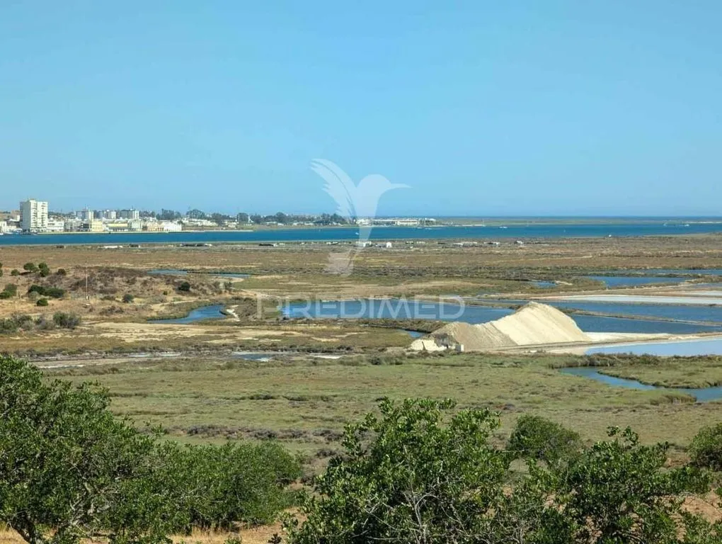 Building Land with River Views in Castro Marim