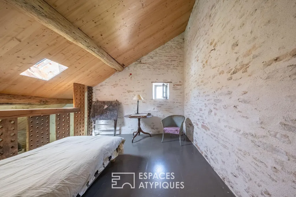Chambres - Ancienne Ferme Rénovée avec Rivière à 25 min de Dijon