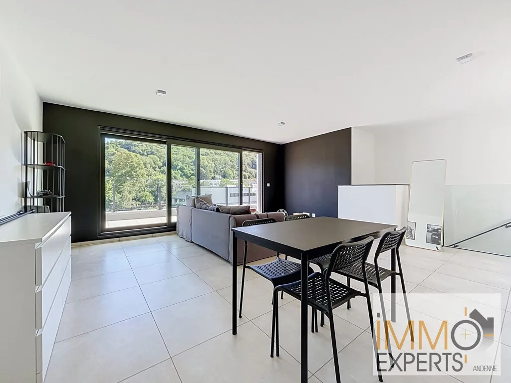 Sala da pranzo - Spacious Apartment with Terrace in Andenne