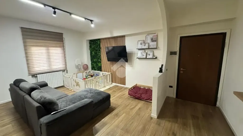 Séjour - Rear-Facing Apartment with Terrace in Avezzano