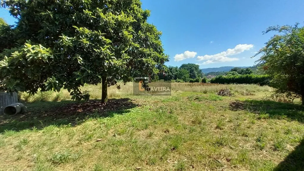 Aed - Modern Luxury House with Garden in Arcos de Valdevez