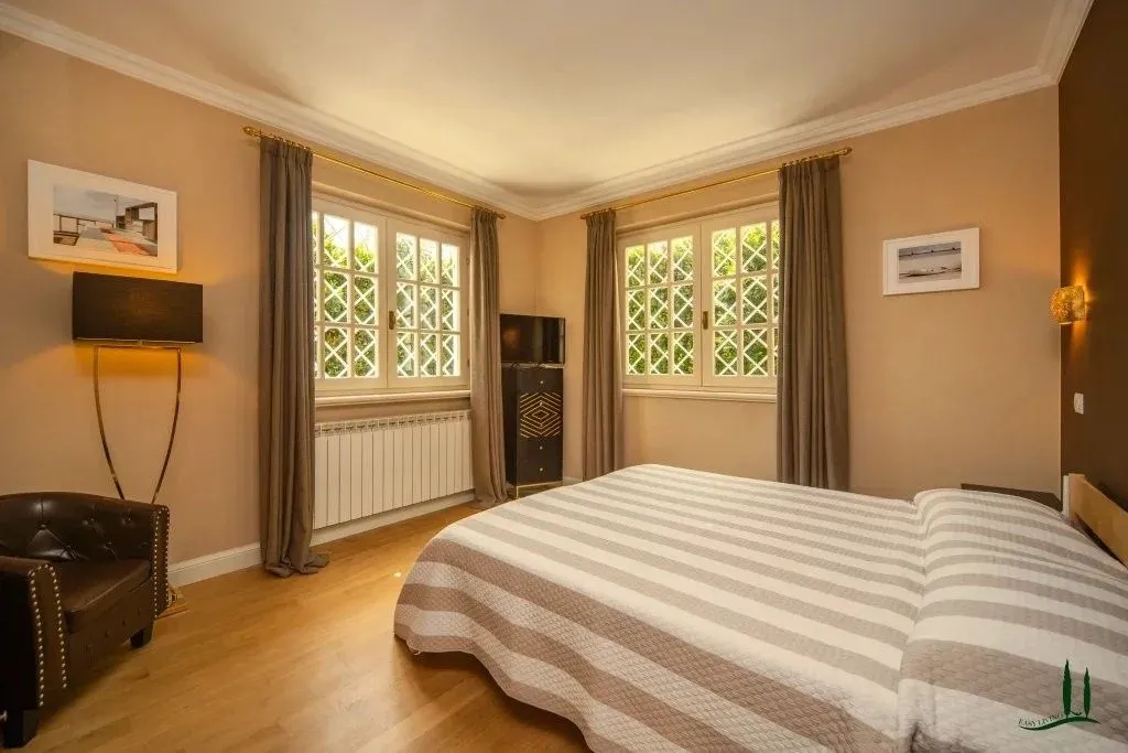 Bedrooms - Luxury Villa with Pool in Pietrasanta