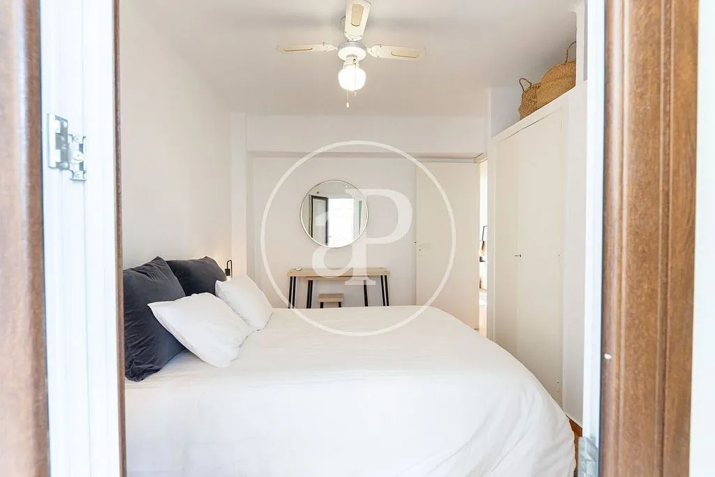 Chambres - Apartment with Balcony in Ponent