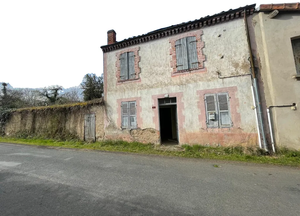 Esterno - Charming Stone House with Garden in Sugères