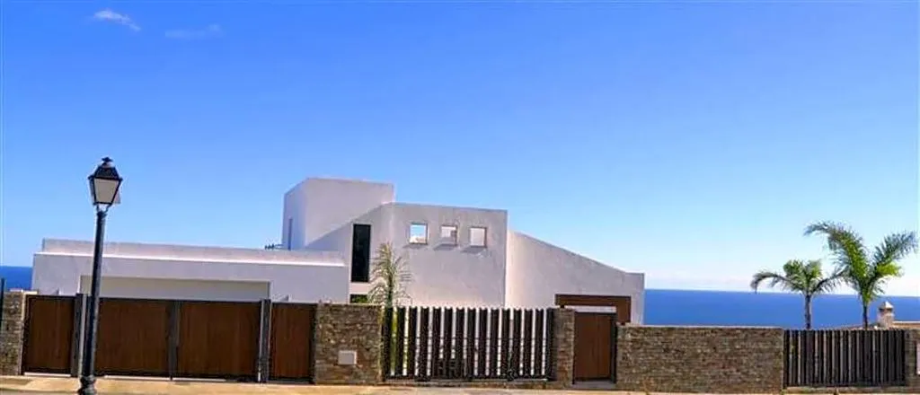 Välivaade - Luxury Villa with Panoramic Views in La Duquesa