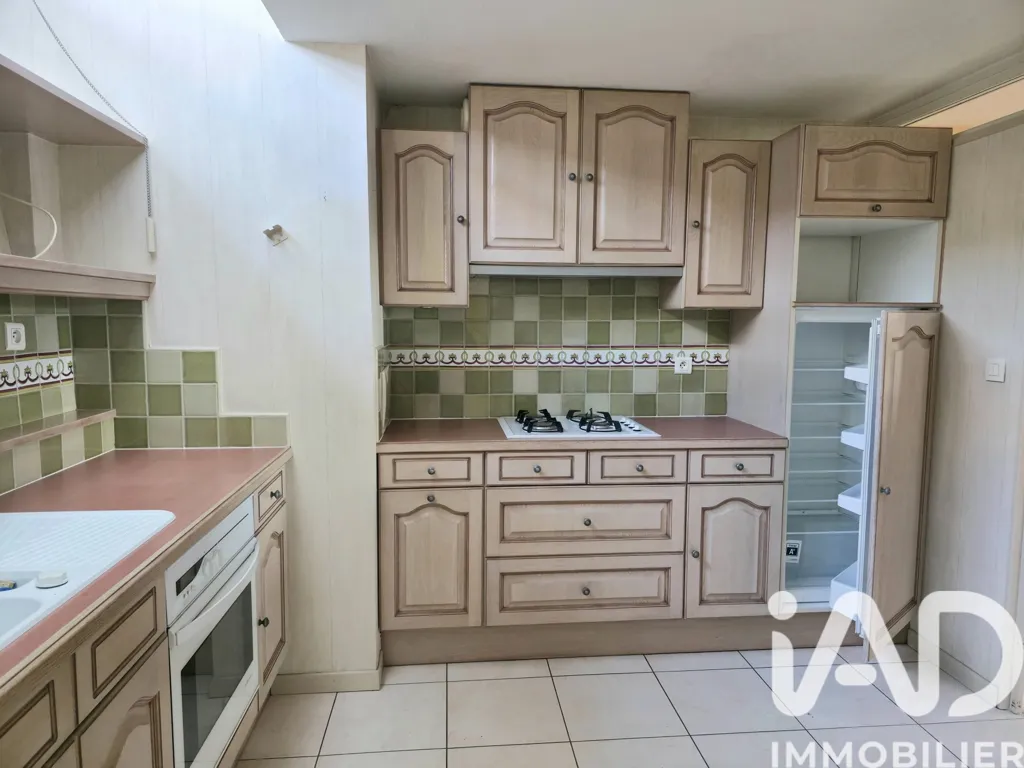 Cuisine - Appartement avec balcon et garage à Tarbes