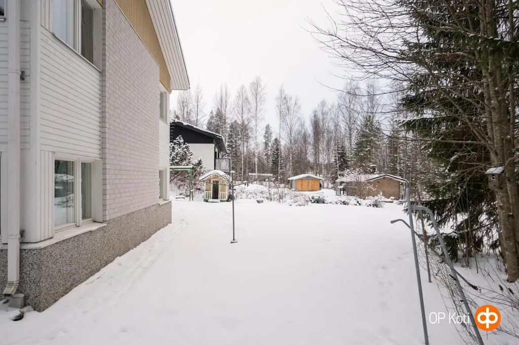 6-toaline maja asukohas Laukaa