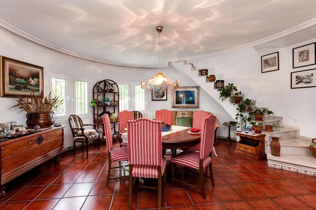 Dining Room - Luxury Villa with Private Pool in San Luis, Torrevieja