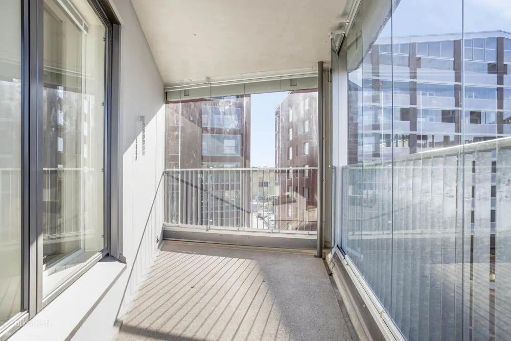 Balcon - Balcony Flat with Sea View in Helsinki