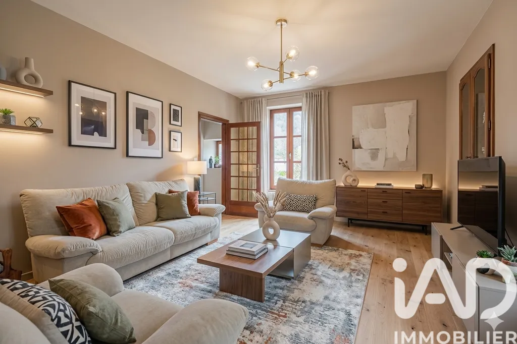 Séjour - Maison avec Jardin et Garage à Jarrie