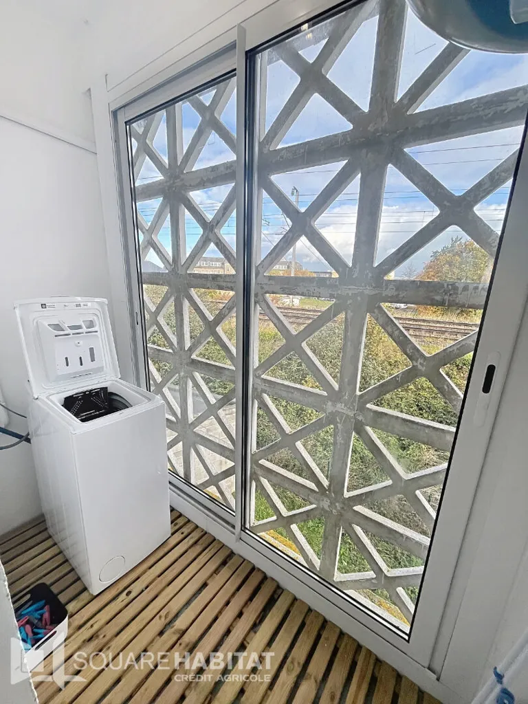 Balcon - Appartement T2 au Dernier Étage à Saint-Brieuc