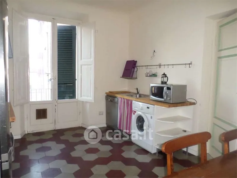 Cuisine - Elegant Apartment with Balcony in Lucca