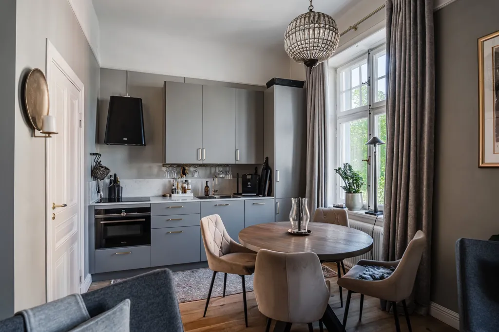 Salle à manger - Renovated Flat with Jugend Style in Uppsala