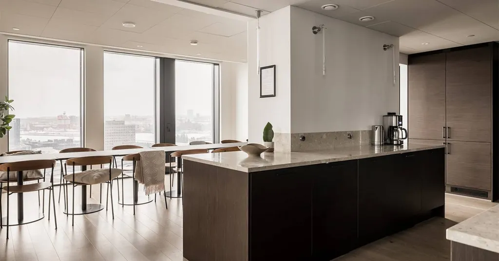 Dining Room - Apartment with City View in Gothenburg