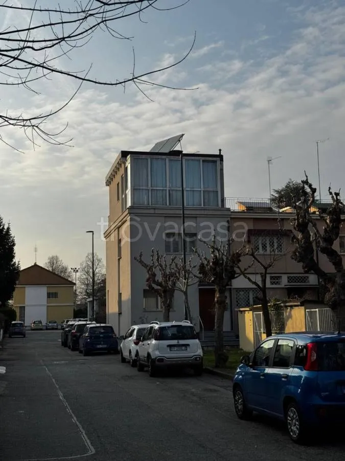 Extérieur - Rear-Access Villa with Garden in Torino