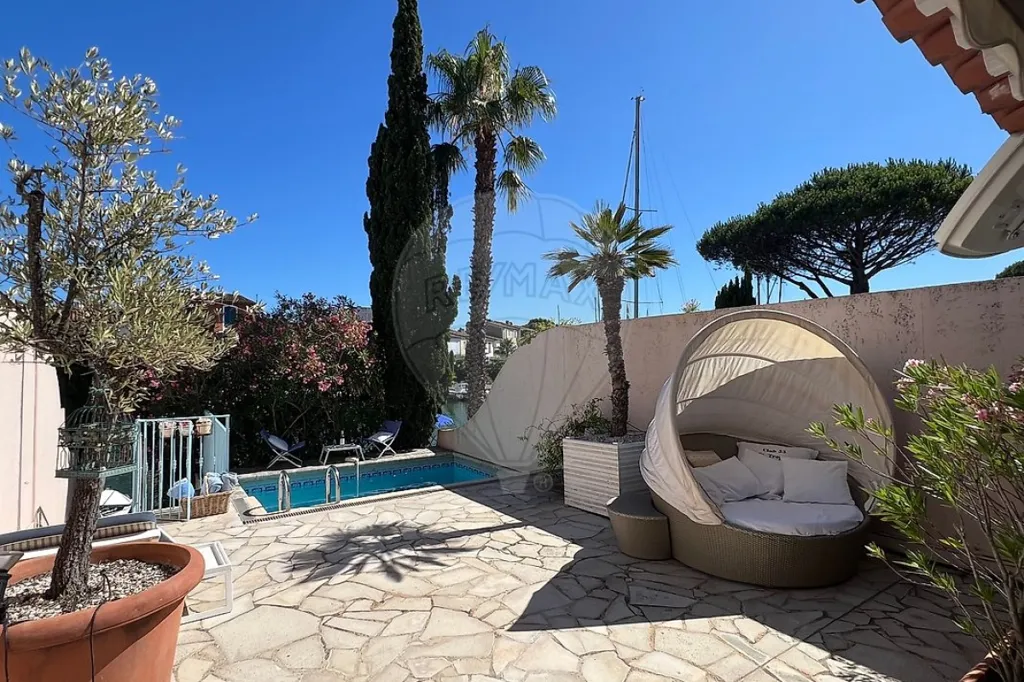 Bassein - Cassine House with Private Dock in Port Grimaud