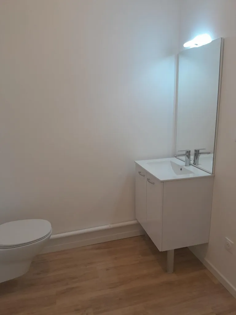 Vannitoad - New Flat with Balcony in Cancale