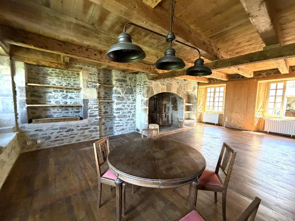 Dining Room - Maison de Maître with Panoramic View in Marcenat