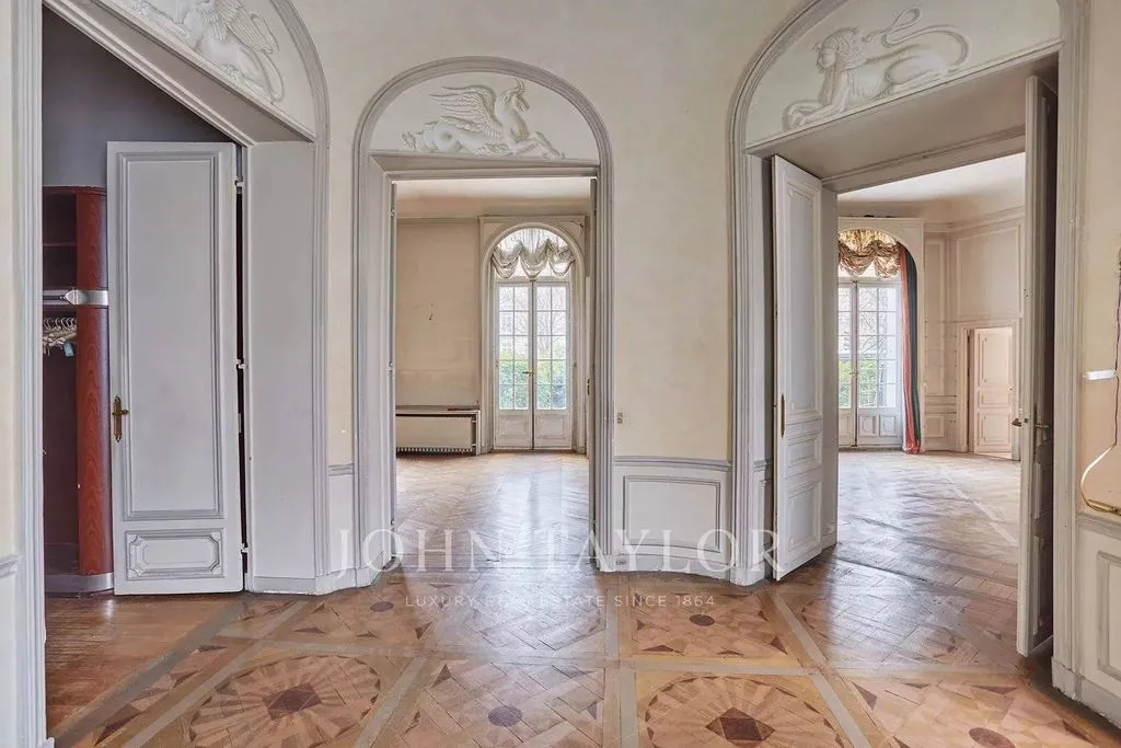 Entrée - Appartement Luxueux avec Jardin Privé à La Muette