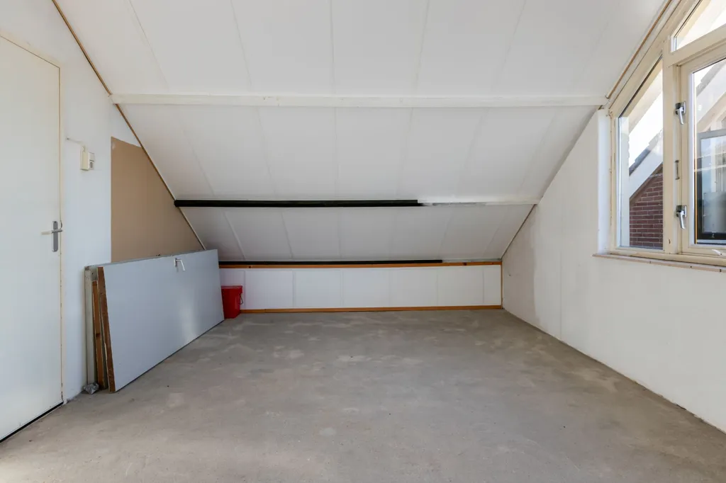 Toad - End-Terrace House with Garden in Gouda
