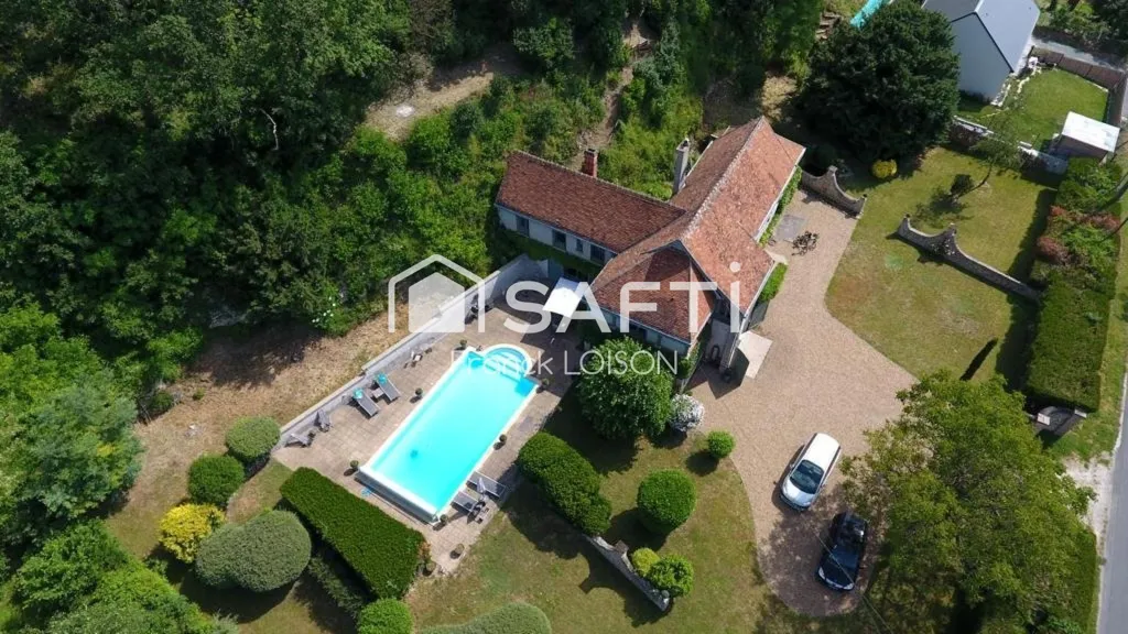 Vista aerea - Charming Hunting Lodge with Pool near Bléré