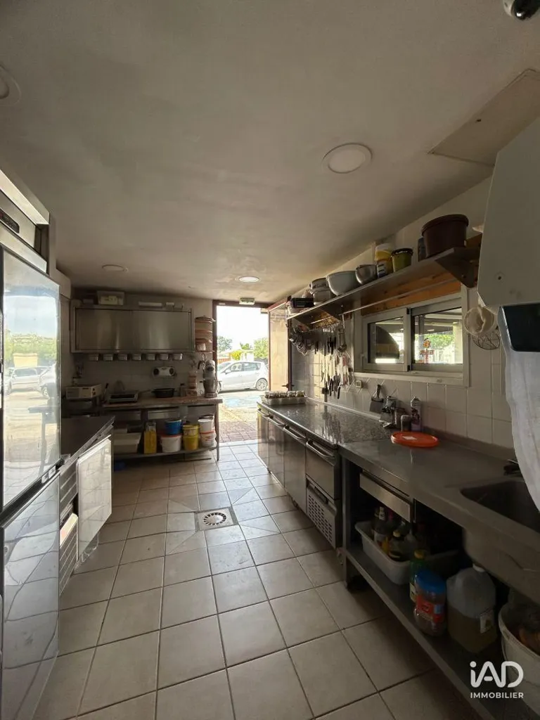 Cucina - Bakery with Attached House in Cussac-Fort-Médoc