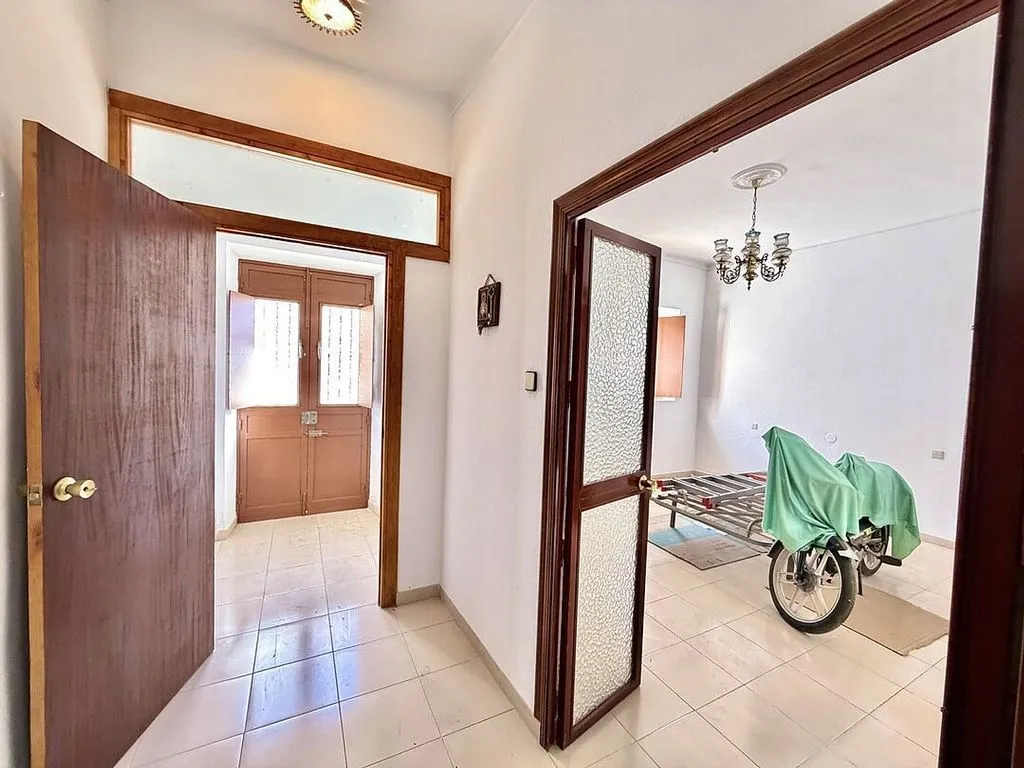 Esik - Chalet with Terrace in Periana