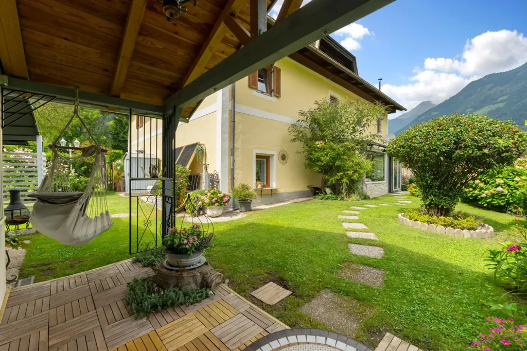 Jardin - Altbau Apartment with Garden in Mölltal