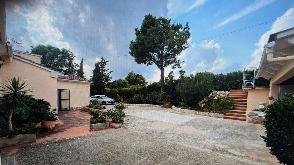 Välivaade - Rustic House with Pool in Reis Catòlics