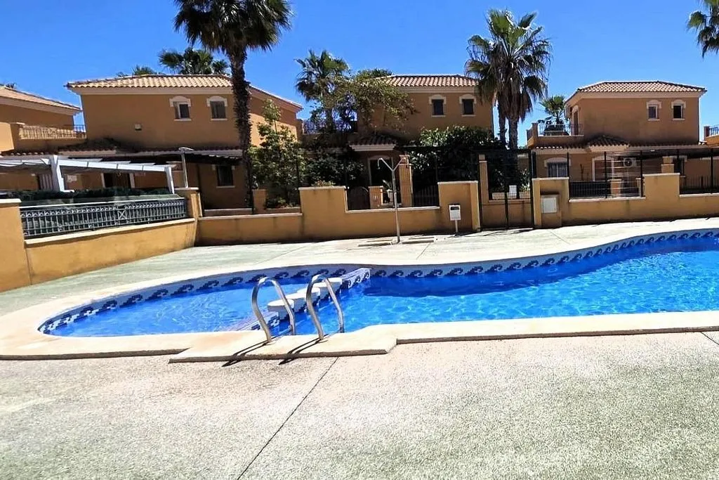 Piscine - Semi-detached House with Pool in Nueva Torrevieja