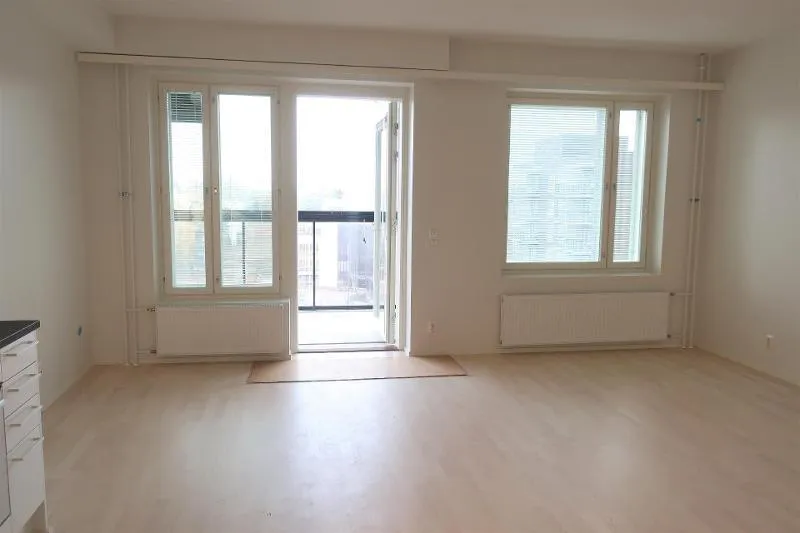 Toad - Spacious 1-Bedroom Flat with Balcony in Matinkylä