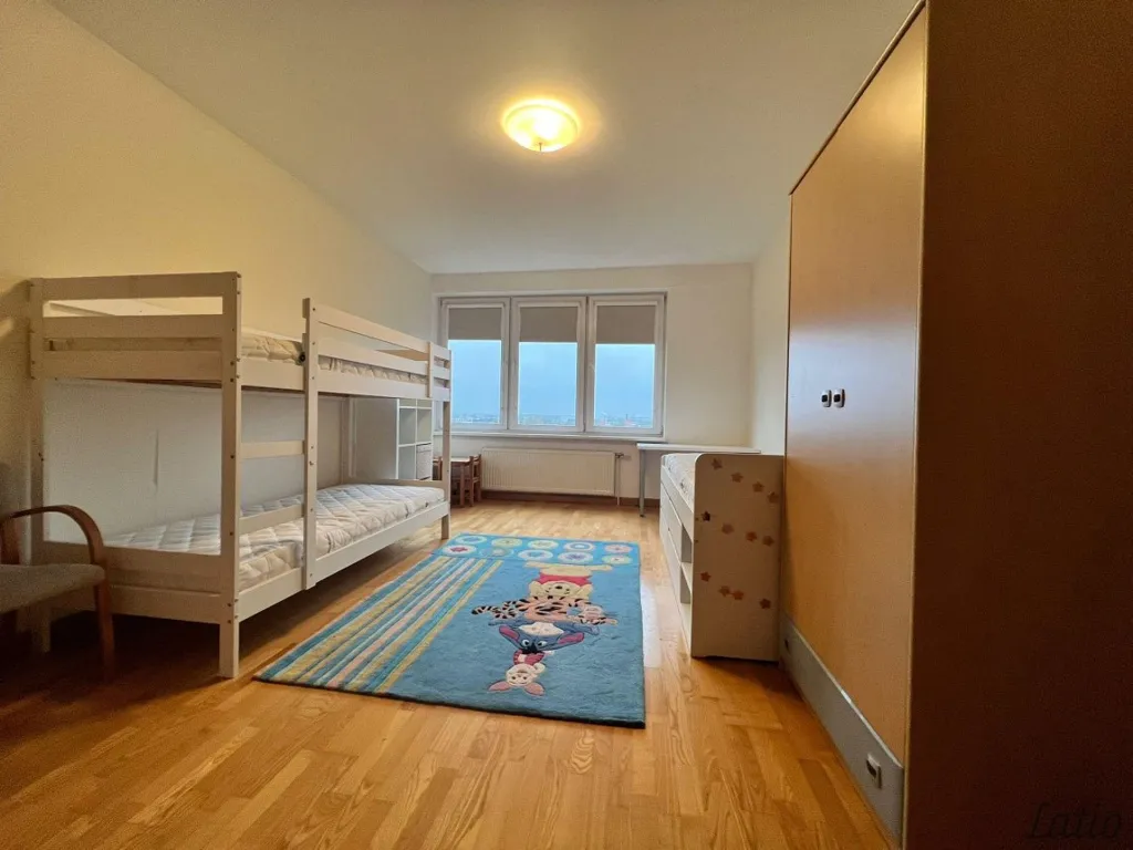 Chambres - 3-Bedroom Apartment with Terrace in Riga
