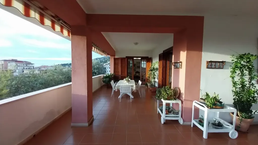 Terrasse - Four-Level Villa with Sea Proximity in Cetraro