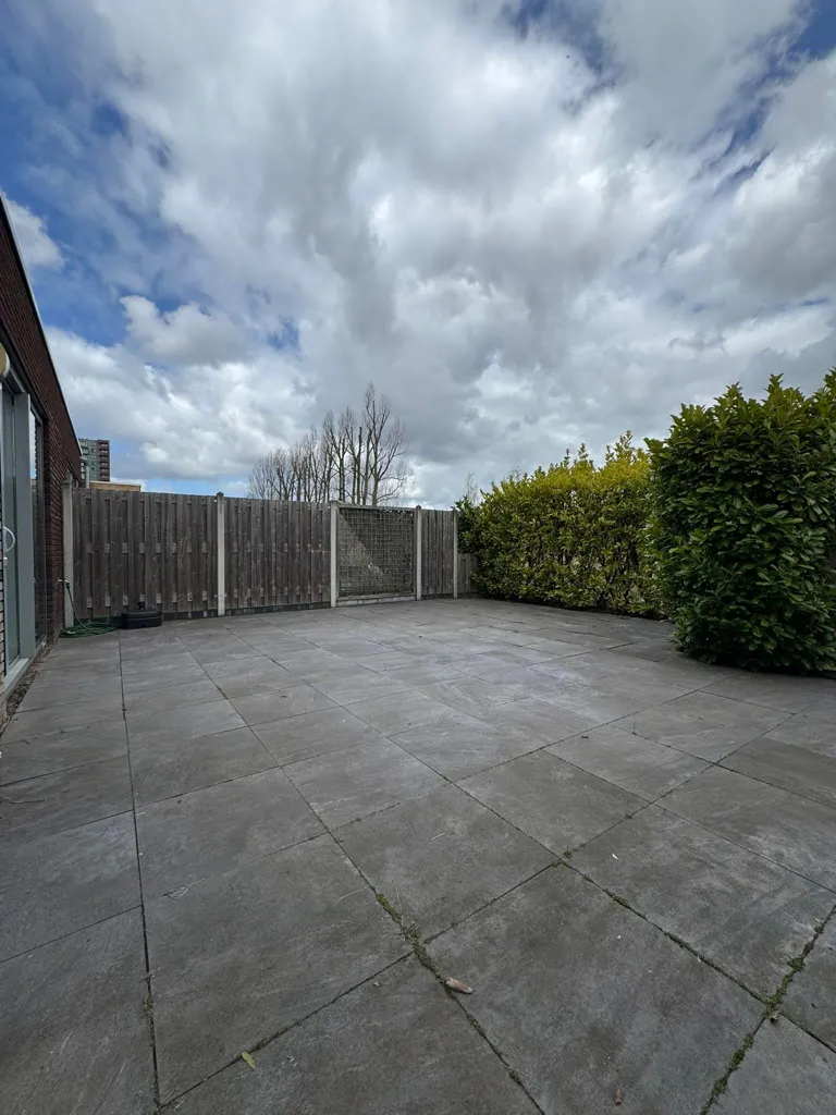 Jardin - Modern House with Garden in De Eilanden
