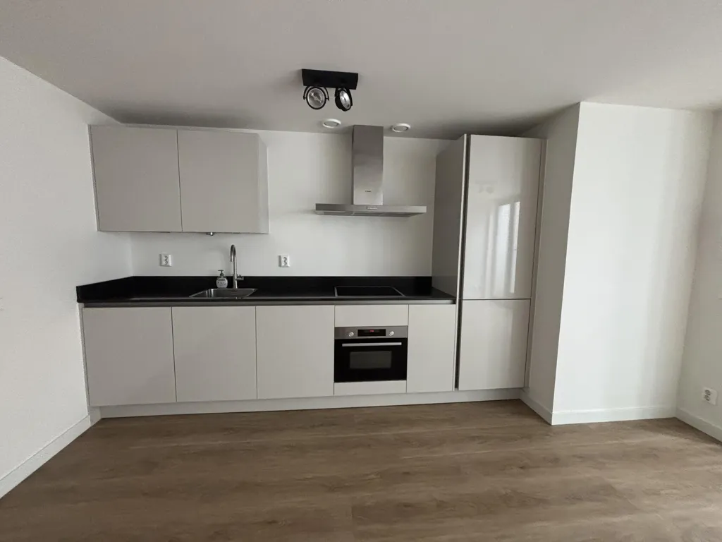 Küche - Apartment with Balcony in Oud-West, Amsterdam
