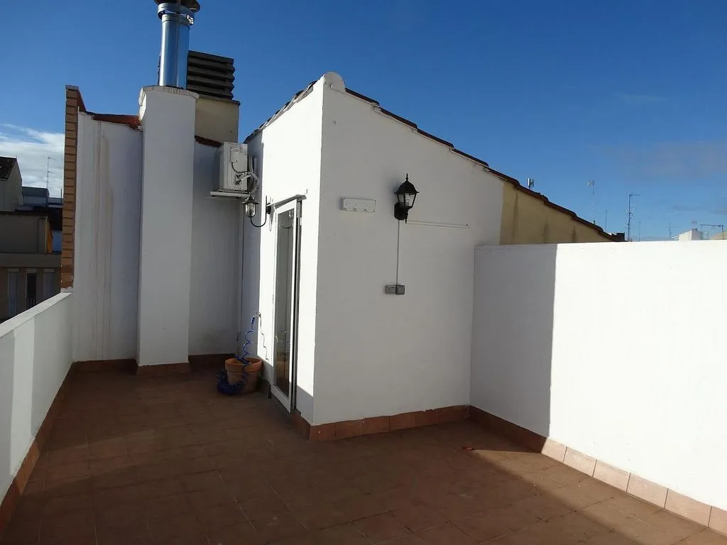 Terrasse - Duplex with Balcony and Terrace in San Pablo