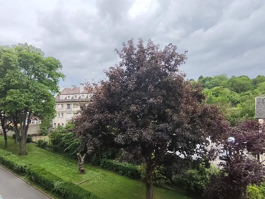 Balcone - City Centre Apartment with Balcony in Beauvais